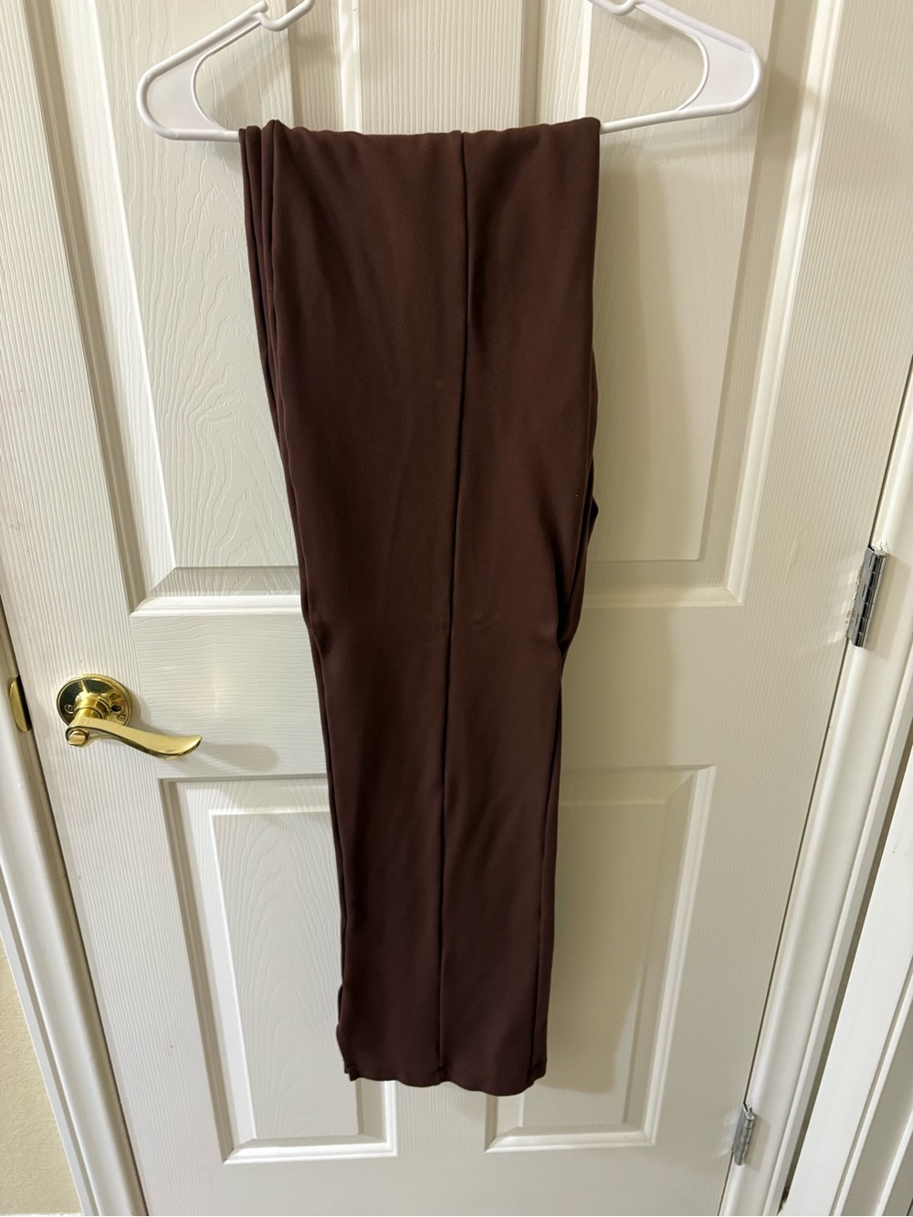 Women’s Straight-Leg Brown Pants